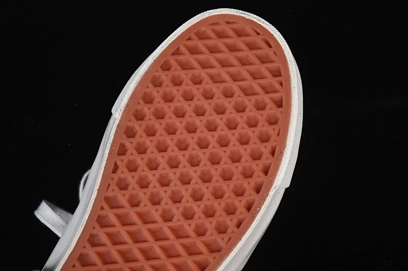 All categories Vans Vans series Vans Mid Vans China Vans Half Cab Reissue 33 Vans official retro casual simple versatile skateboard shoes VN000S86BLA